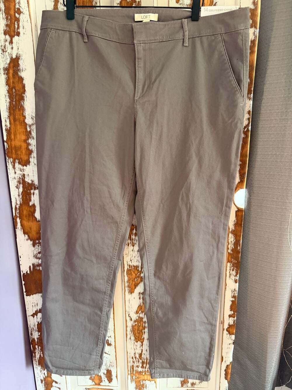 LOFT Women’s Marisa Girlfriend Chino Pants Gray Size 14 NWT Quiet Luxury